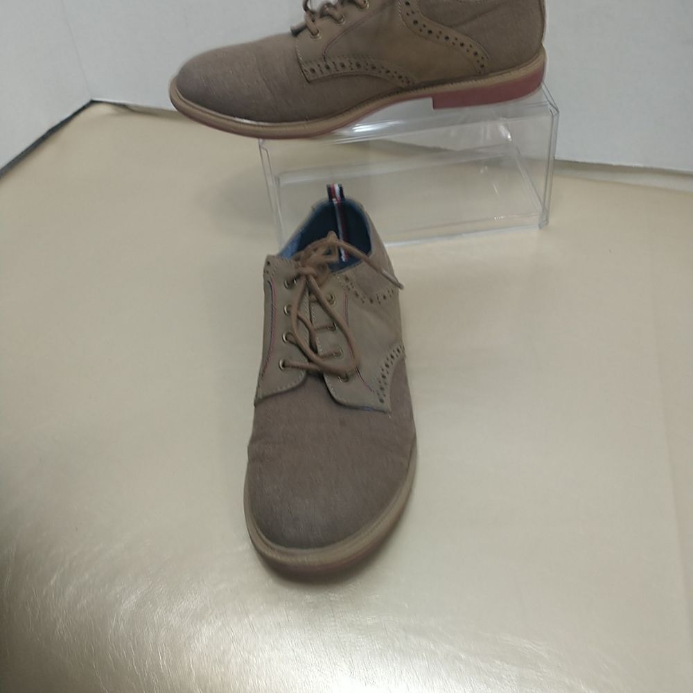 Tommy Hilfiger Michael Saddle Oxford Boy's Shoes SZ 4 brown.